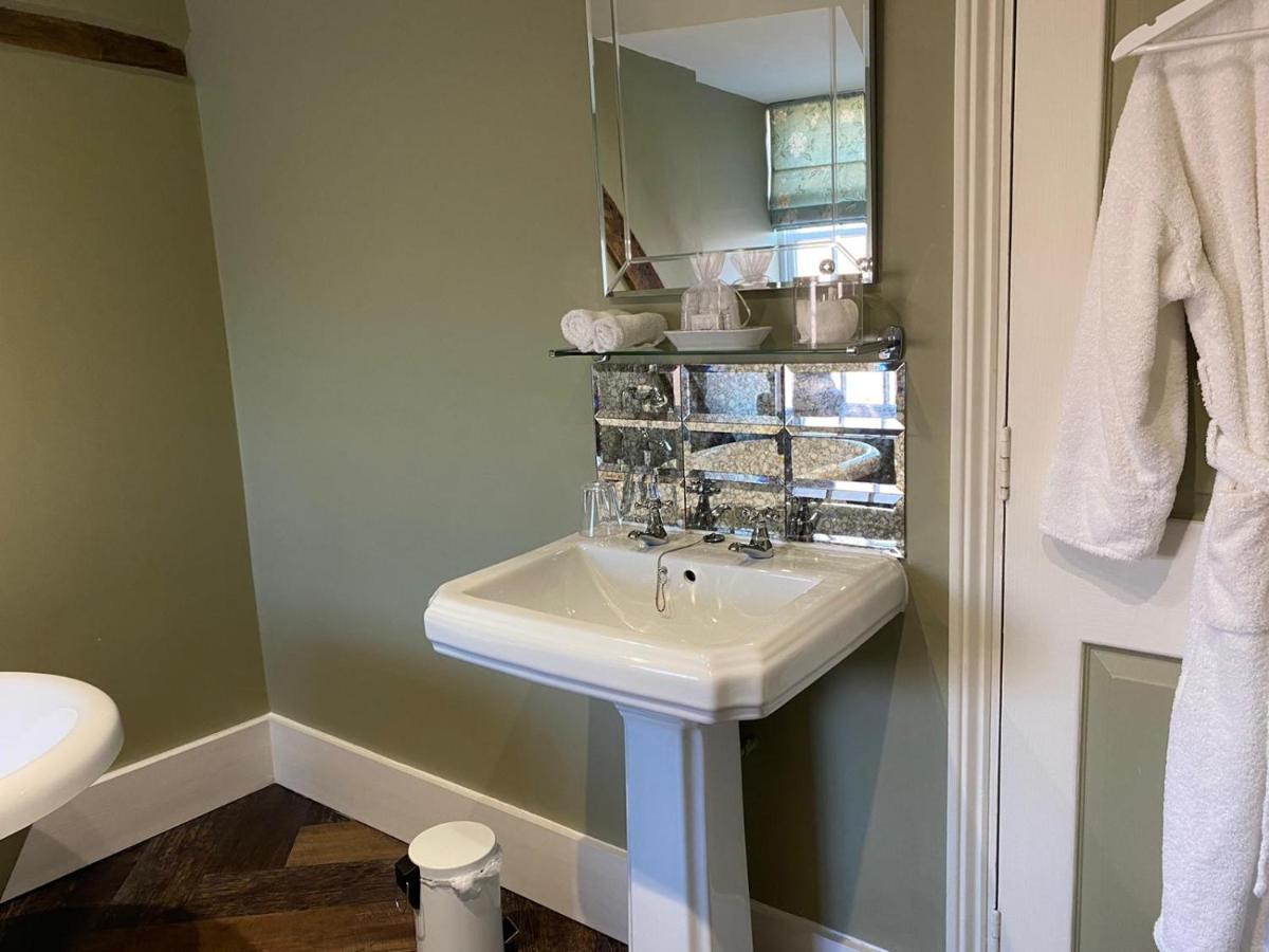 Stoneleigh House Boutique Hotel 버킹엄 외부 사진
